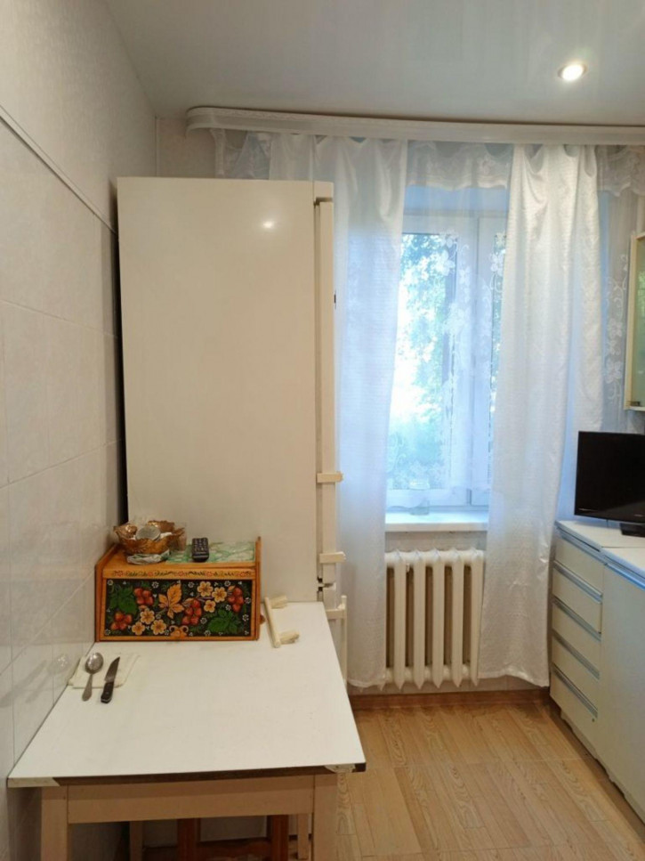 2-комн квартира ул Дьяконова