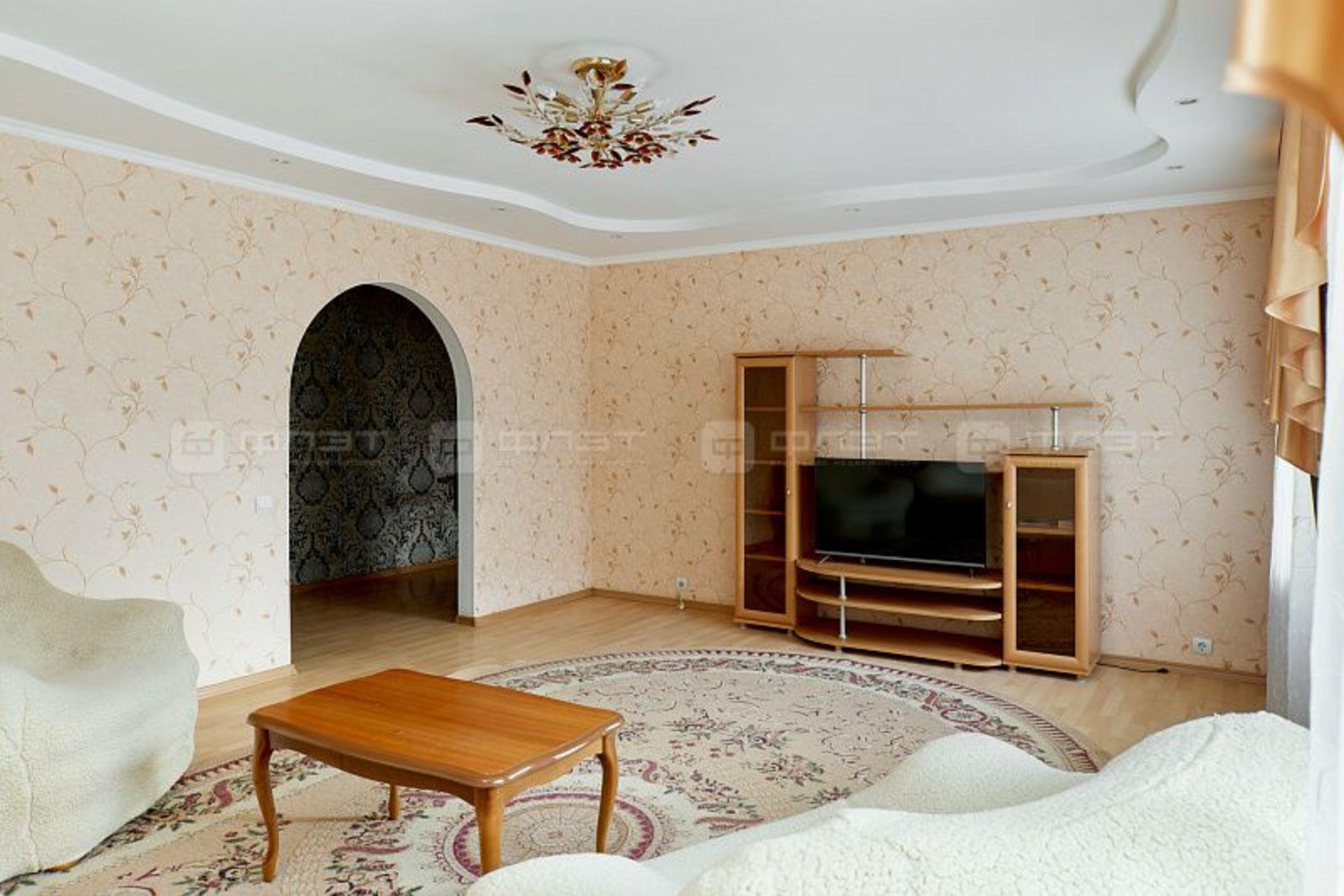 Купить квартиру за 13 499 000 рублей на ул. Юлиуса Фучика, дом 82