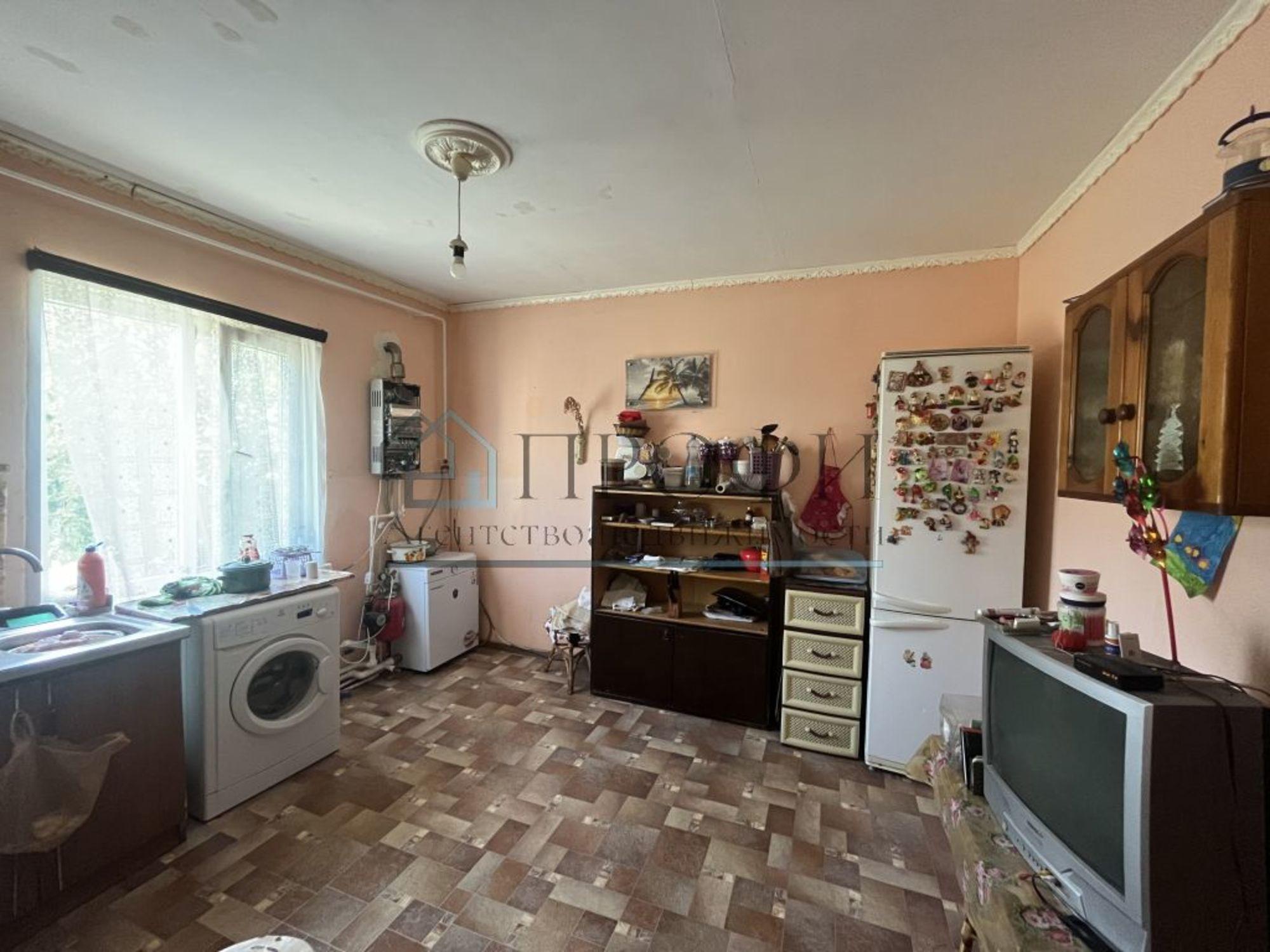 Купить дачу, дом, коттедж за 3 950 000 рублей на Заводская ул