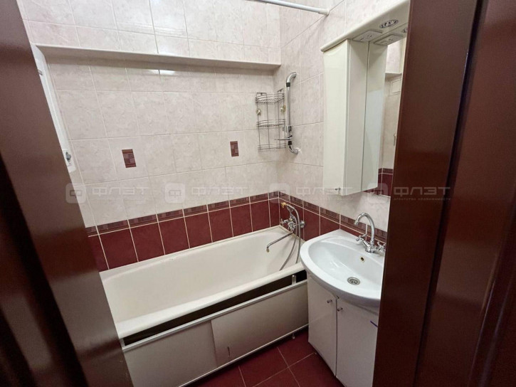 2-комн квартира ул. Павлюхина, дом 106