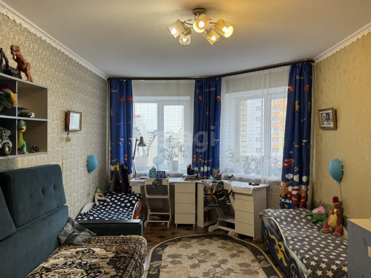 2-комн квартира Бежицкая улица