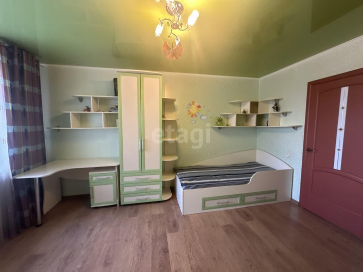 3-комн квартира улица Кутузова
