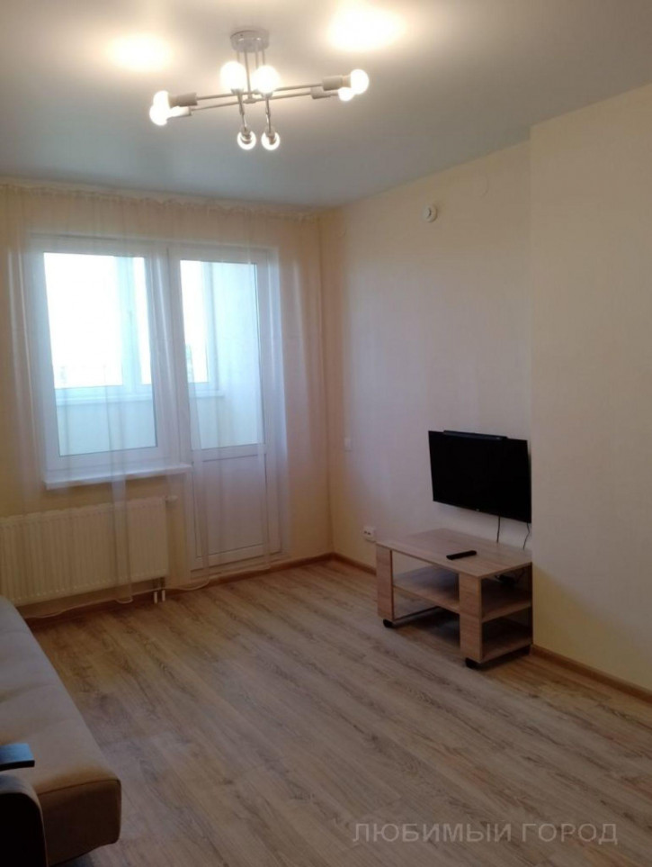1-комн квартира в новом доме Героев Донбасса пр-кт, 2