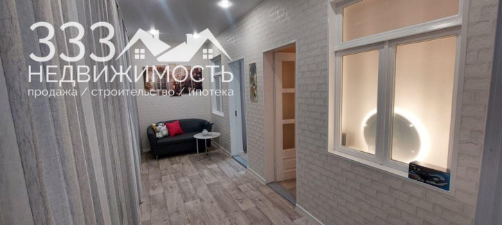 2-комн квартира Маркова ул, 77