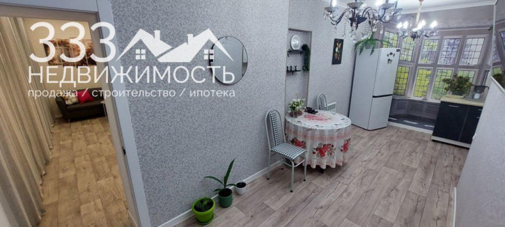2-комн квартира Маркова ул, 77