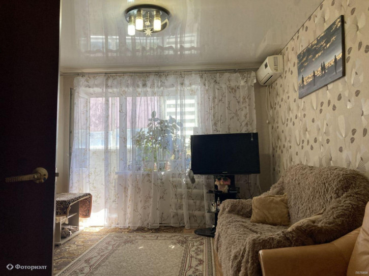 1-комн квартира Лунная ул, 5