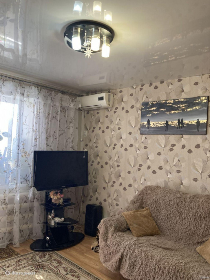 1-комн квартира Лунная ул, 5