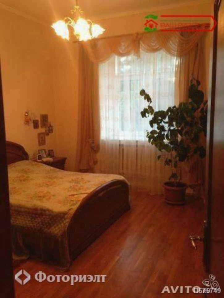 4-комн квартира Сакко и Ванцетти ул, 15А