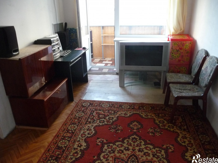 1-комн квартира Губернского , 37