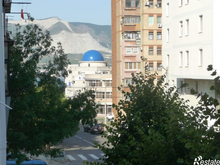 1-комн квартира Губернского , 37