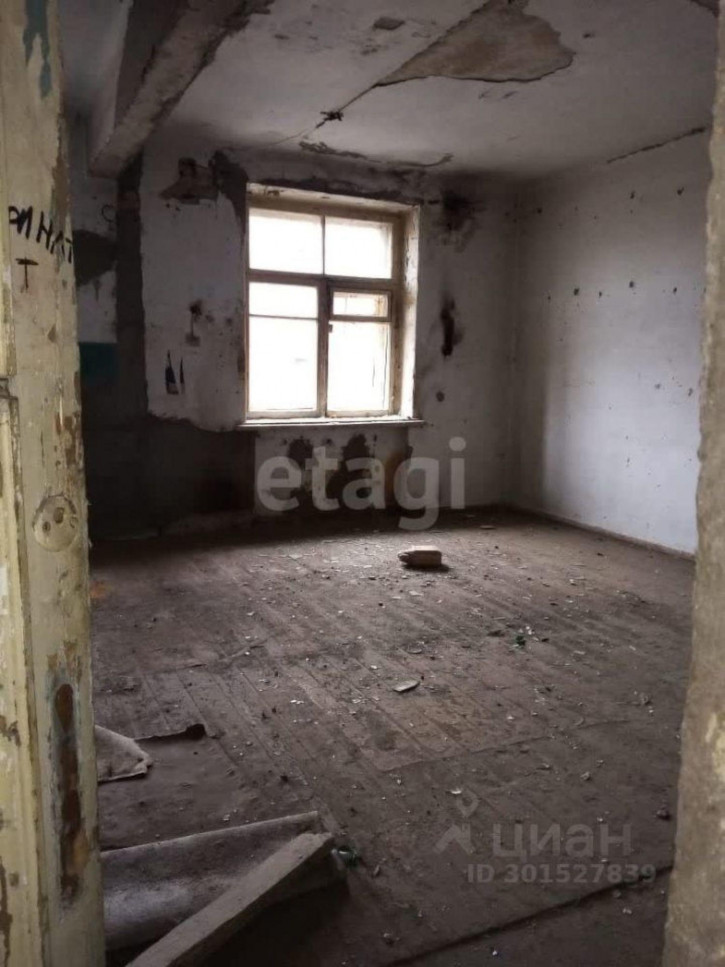 Склад ул Зелинского, 15,  д. 15
