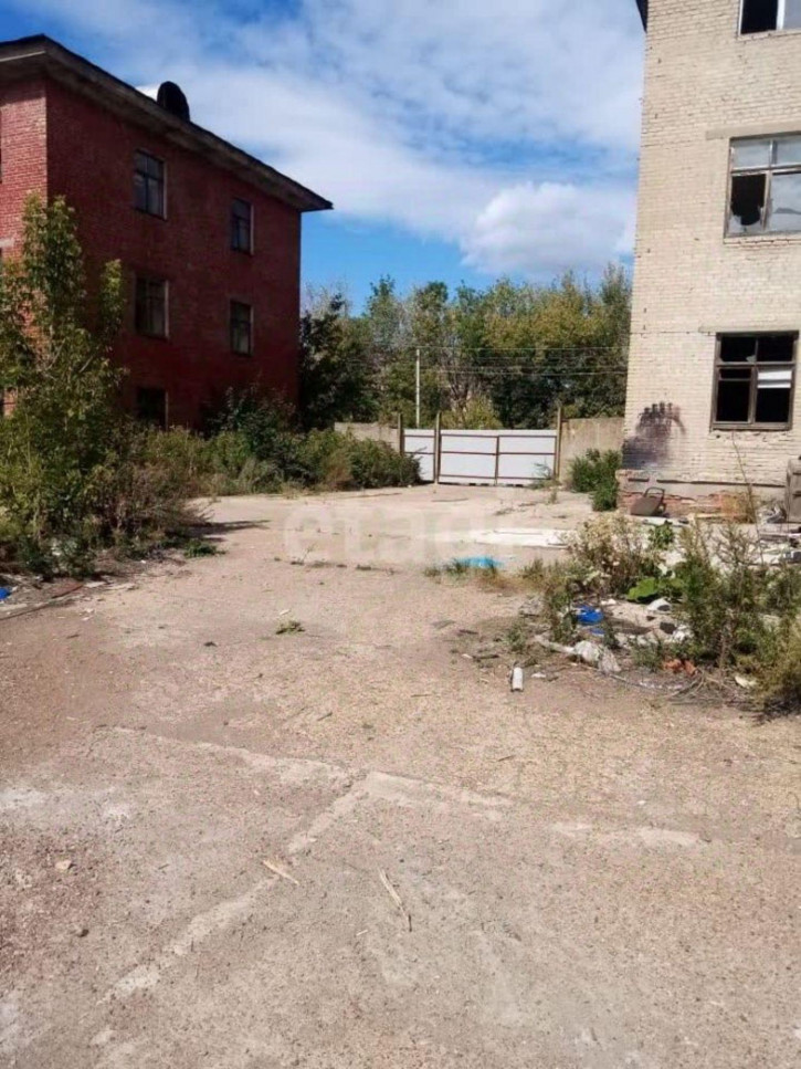 Склад ул Зелинского, 15,  д. 15