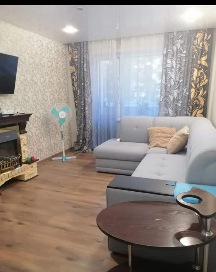 2-комн квартира Мечтателей, 20