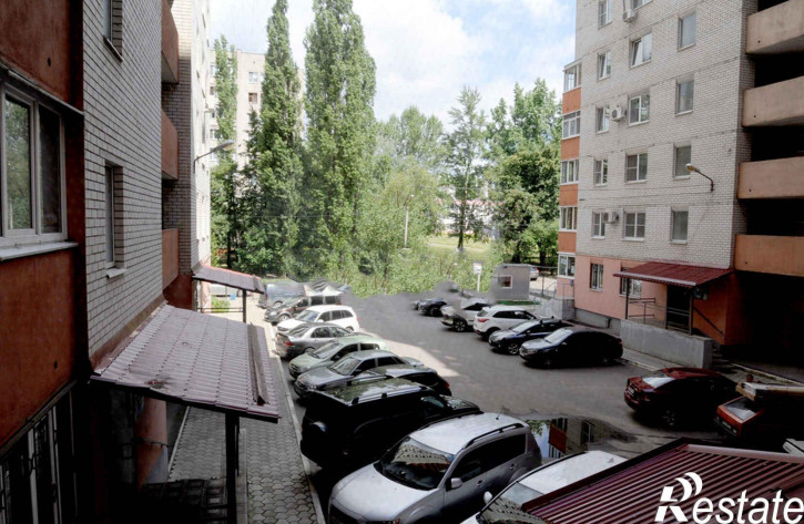 2-комн квартира генерала Лизюкова , 36а