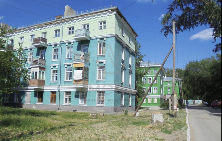 3-комн квартира Плахотного, 21