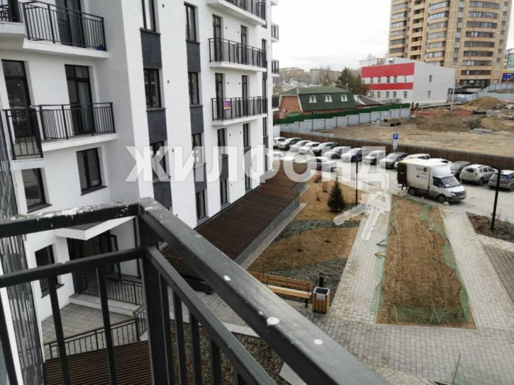 1-комн квартира площадь Райсовета, 14