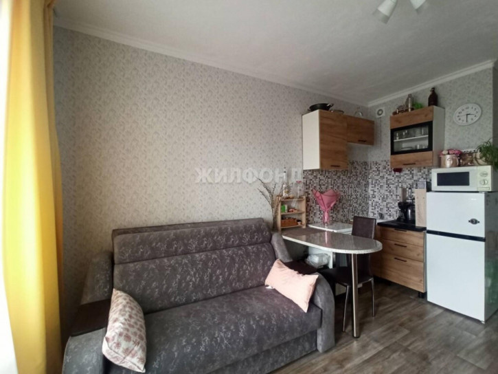 1-комн квартира Адриена Лежена, 38