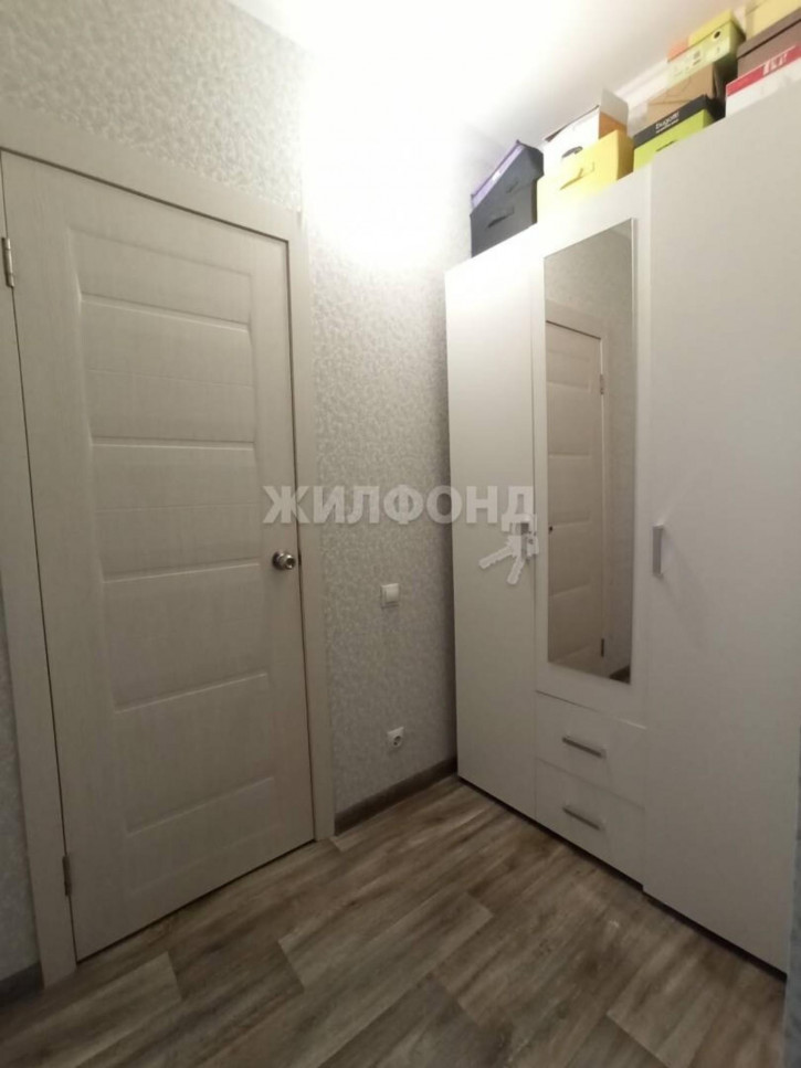 1-комн квартира Адриена Лежена, 38