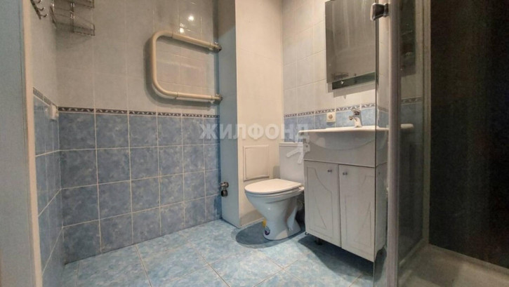 1-комн квартира Боровая, 4/9