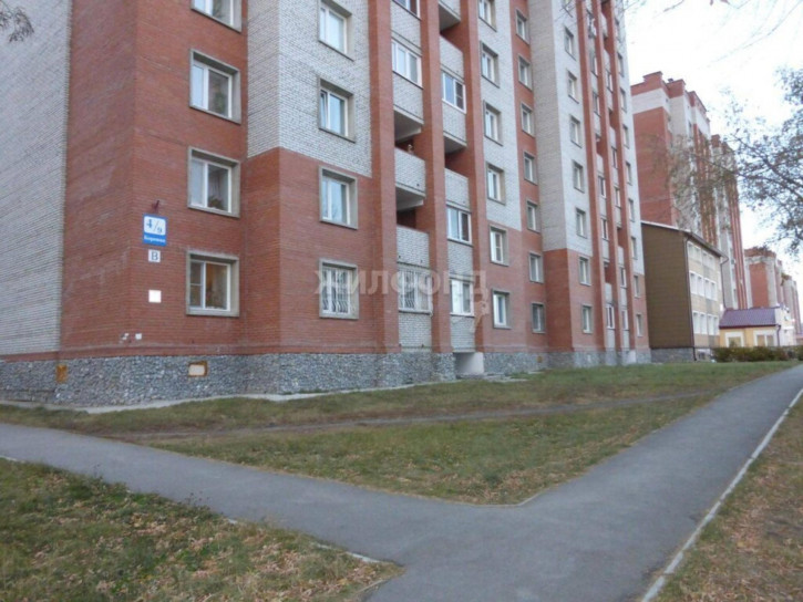 1-комн квартира Боровая, 4/9
