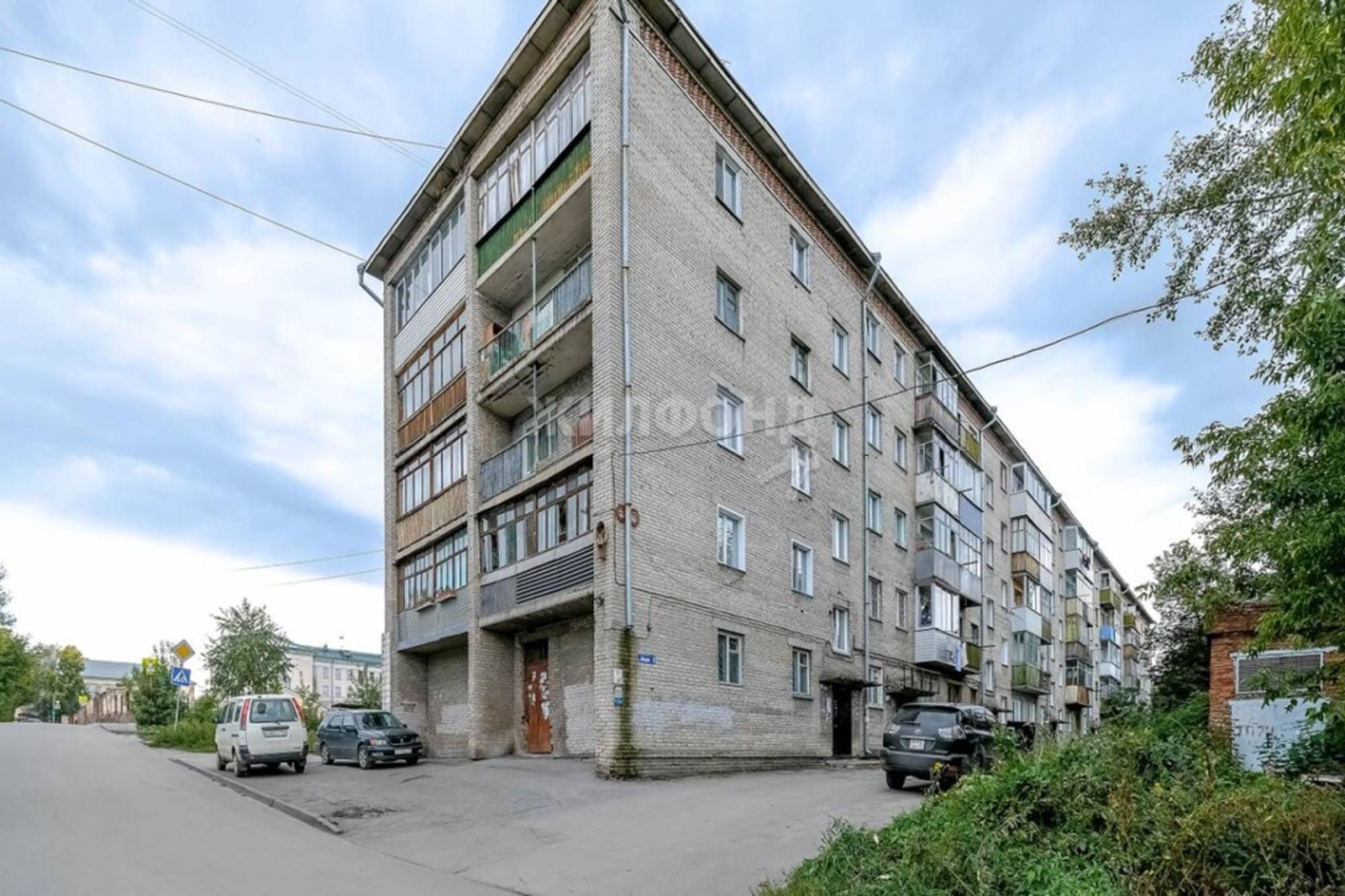 Купить квартиру за 3 950 000 рублей на Бурденко, 9
