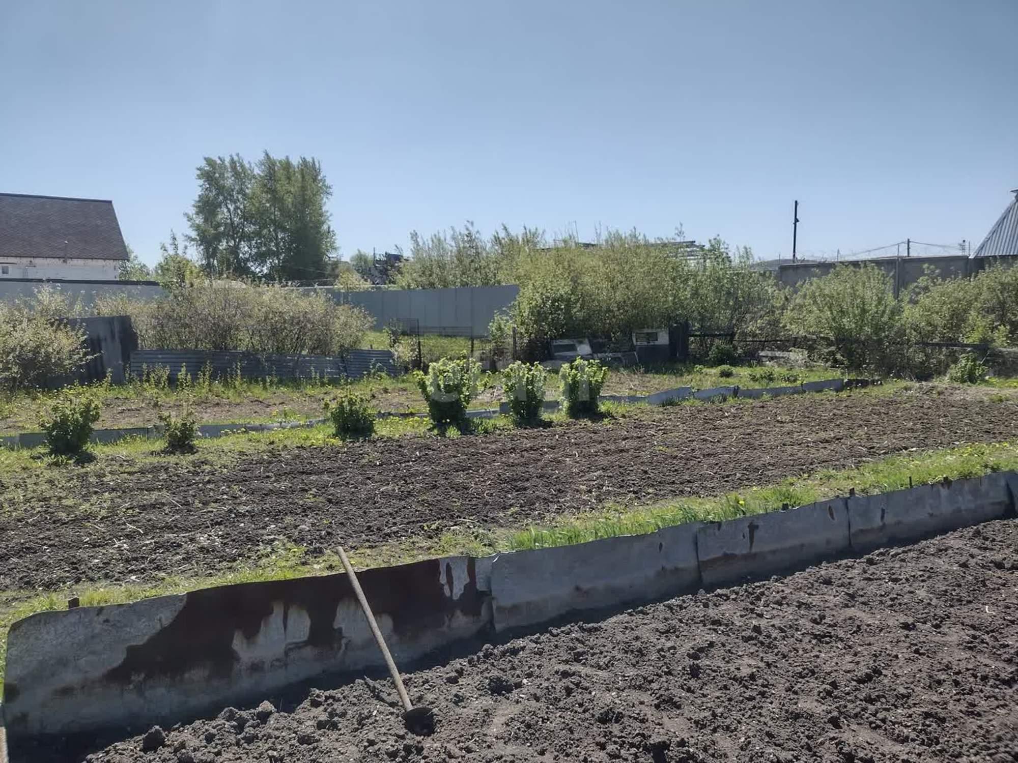 Купить дачу, дом, коттедж за 3 100 000 рублей на улица Гуськова