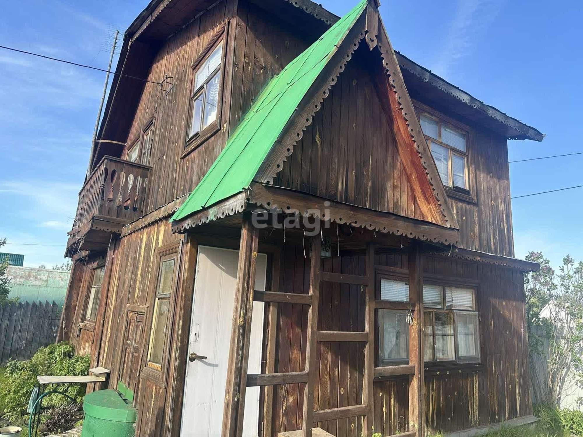 Купить дачу, дом, коттедж за 2 300 000 рублей на Клубничная,