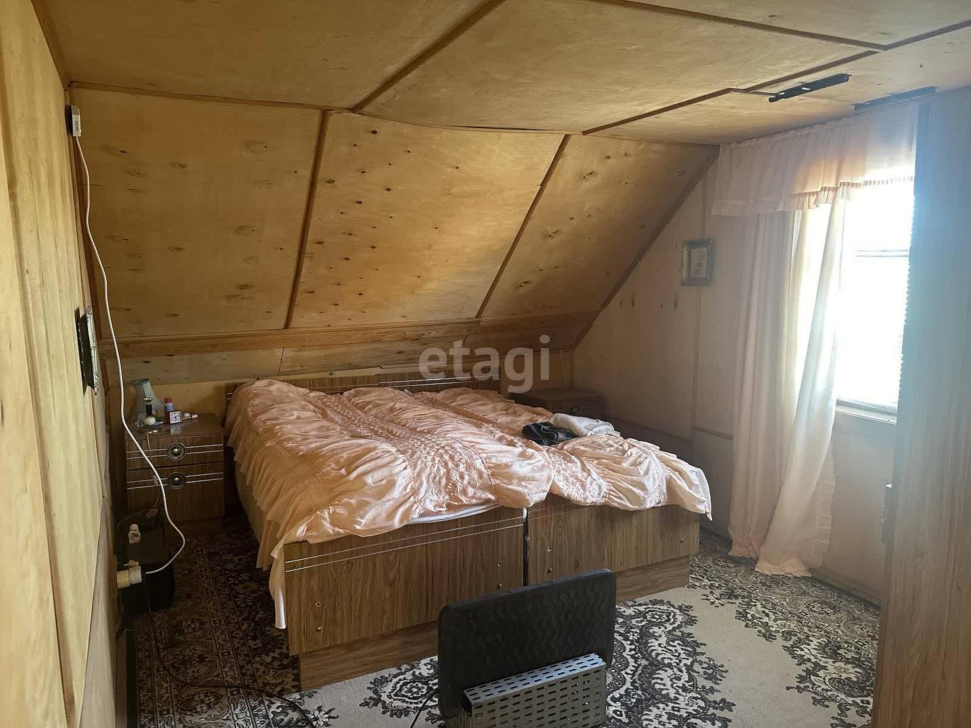 Купить дачу, дом, коттедж за 2 300 000 рублей на Клубничная,