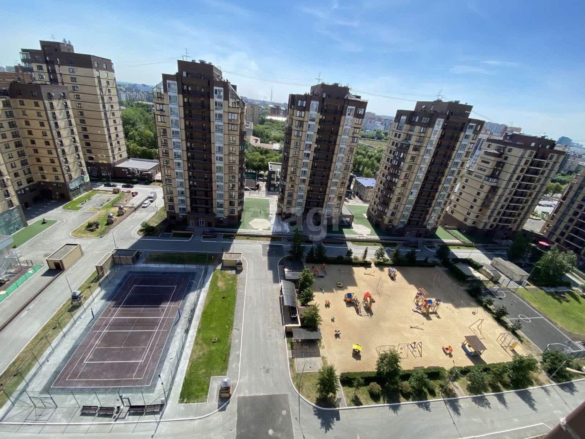Купить квартиру за 12 200 000 рублей на Максима Горького, 68