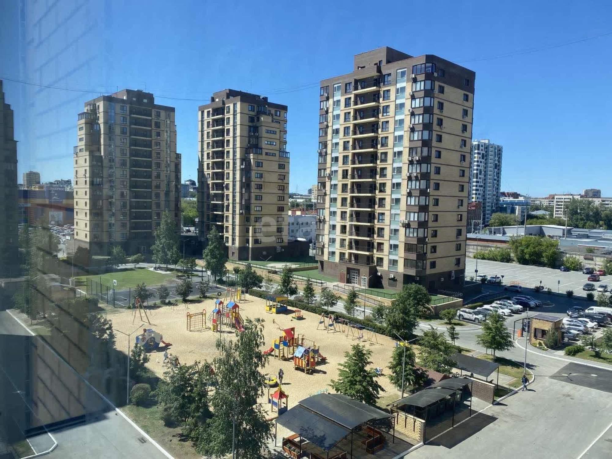 Купить квартиру за 12 200 000 рублей на Максима Горького, 68