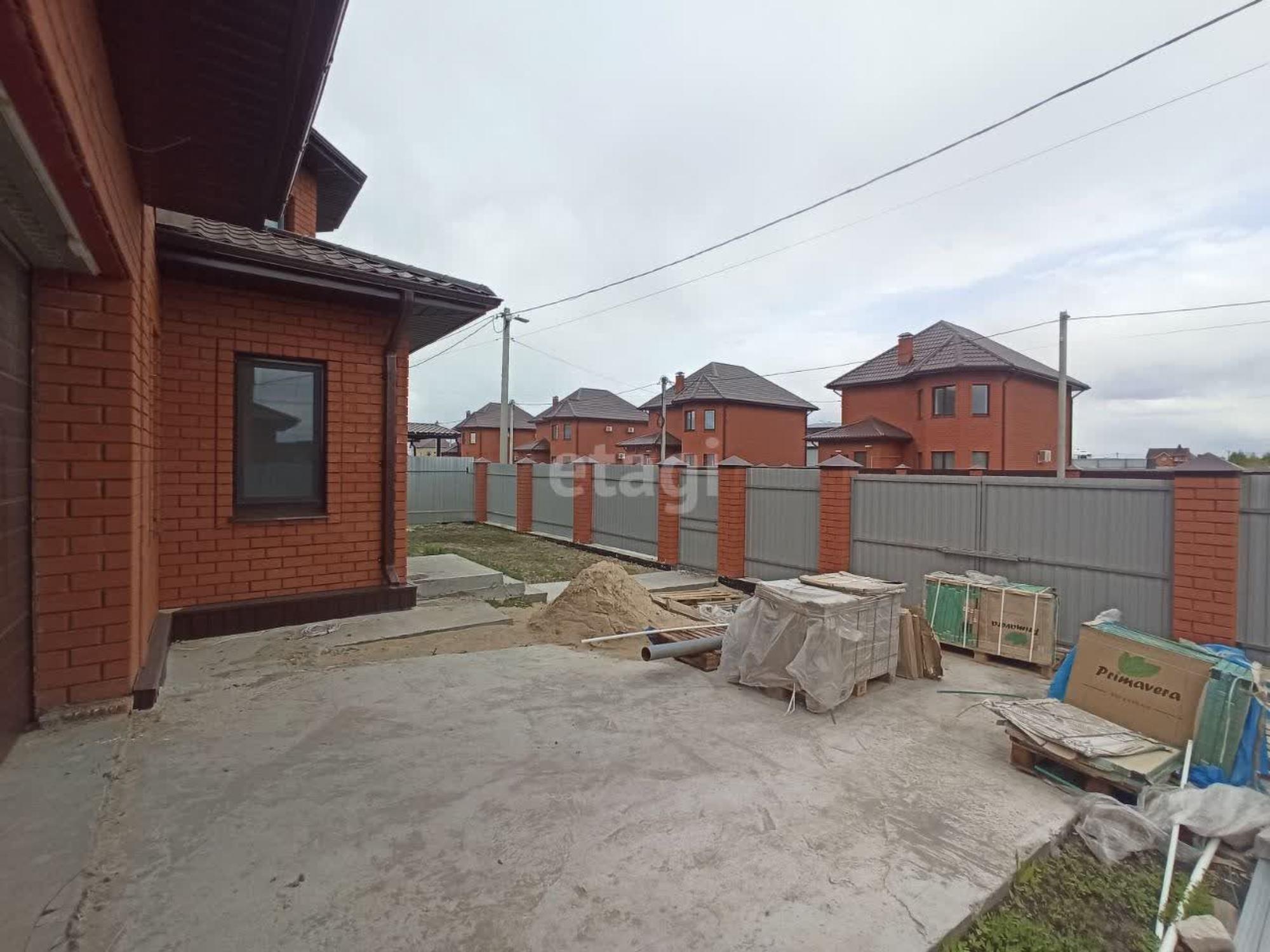 Купить дачу, дом, коттедж за 18 100 000 рублей на Футбольный пр., 47