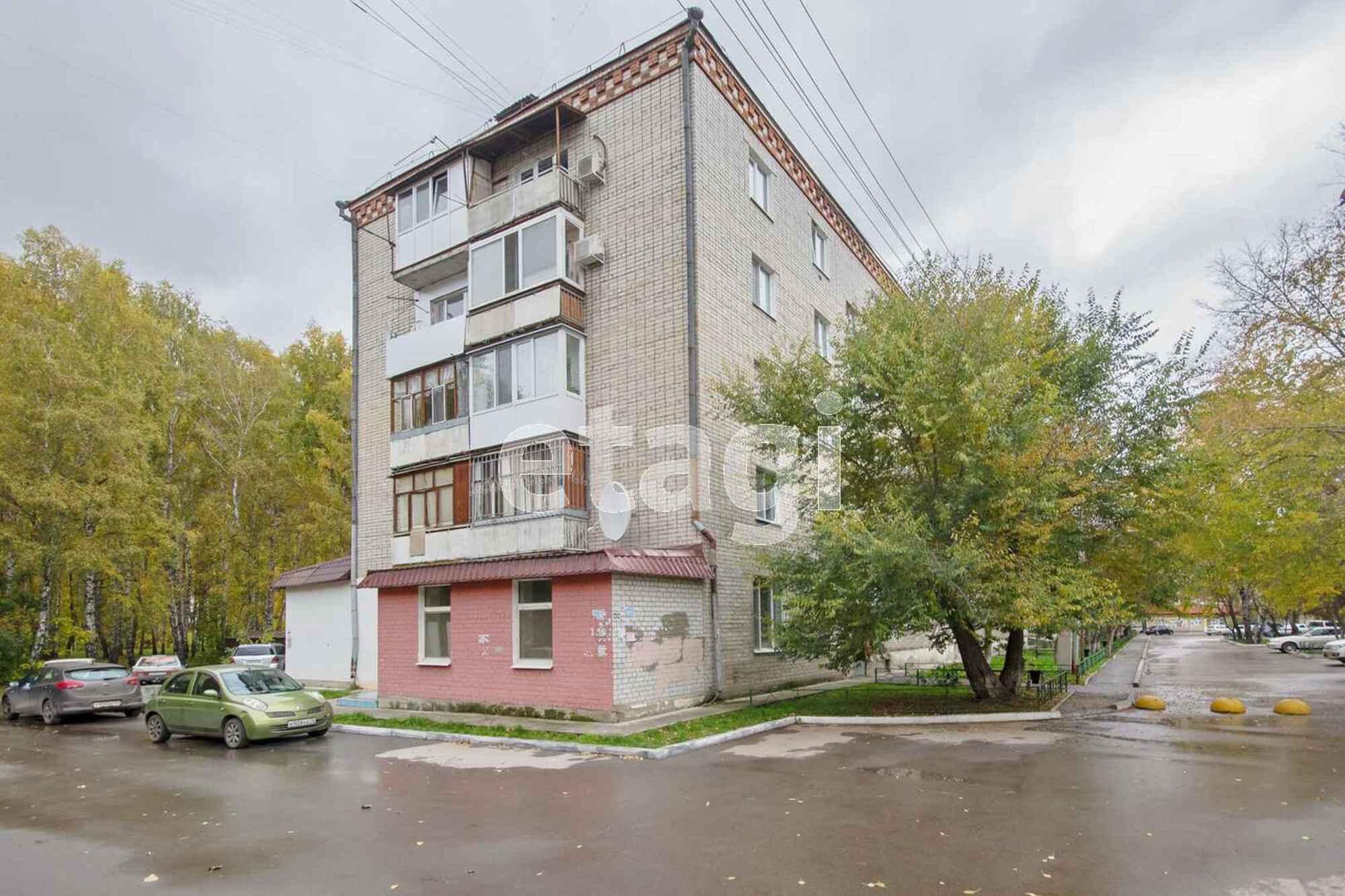 Купить квартиру за 5 000 000 рублей на Маршала Захарова, 5