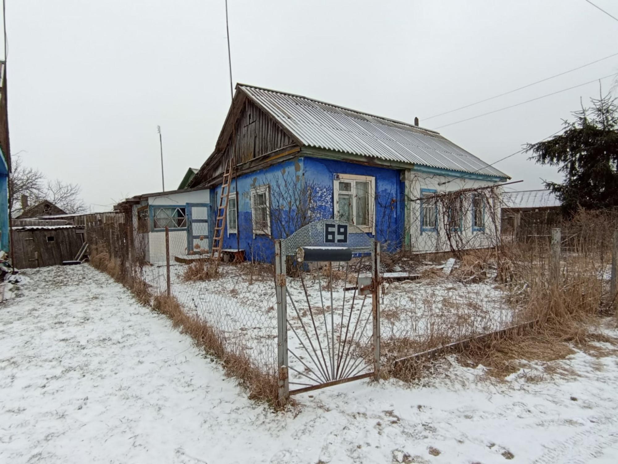 Купить дачу, дом, коттедж за 350 000 рублей на Центральная улица