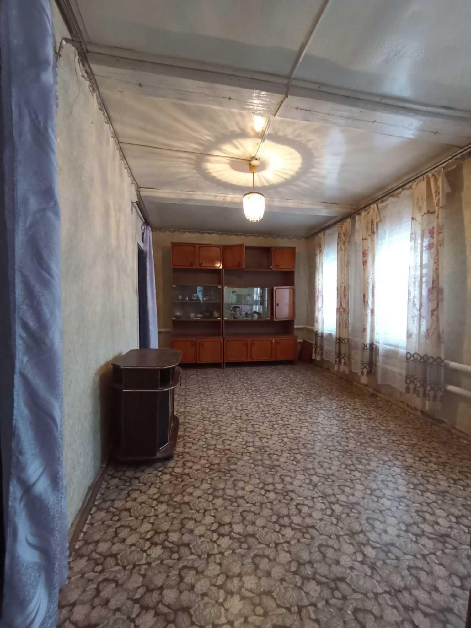 Купить дачу, дом, коттедж за 350 000 рублей на Центральная улица