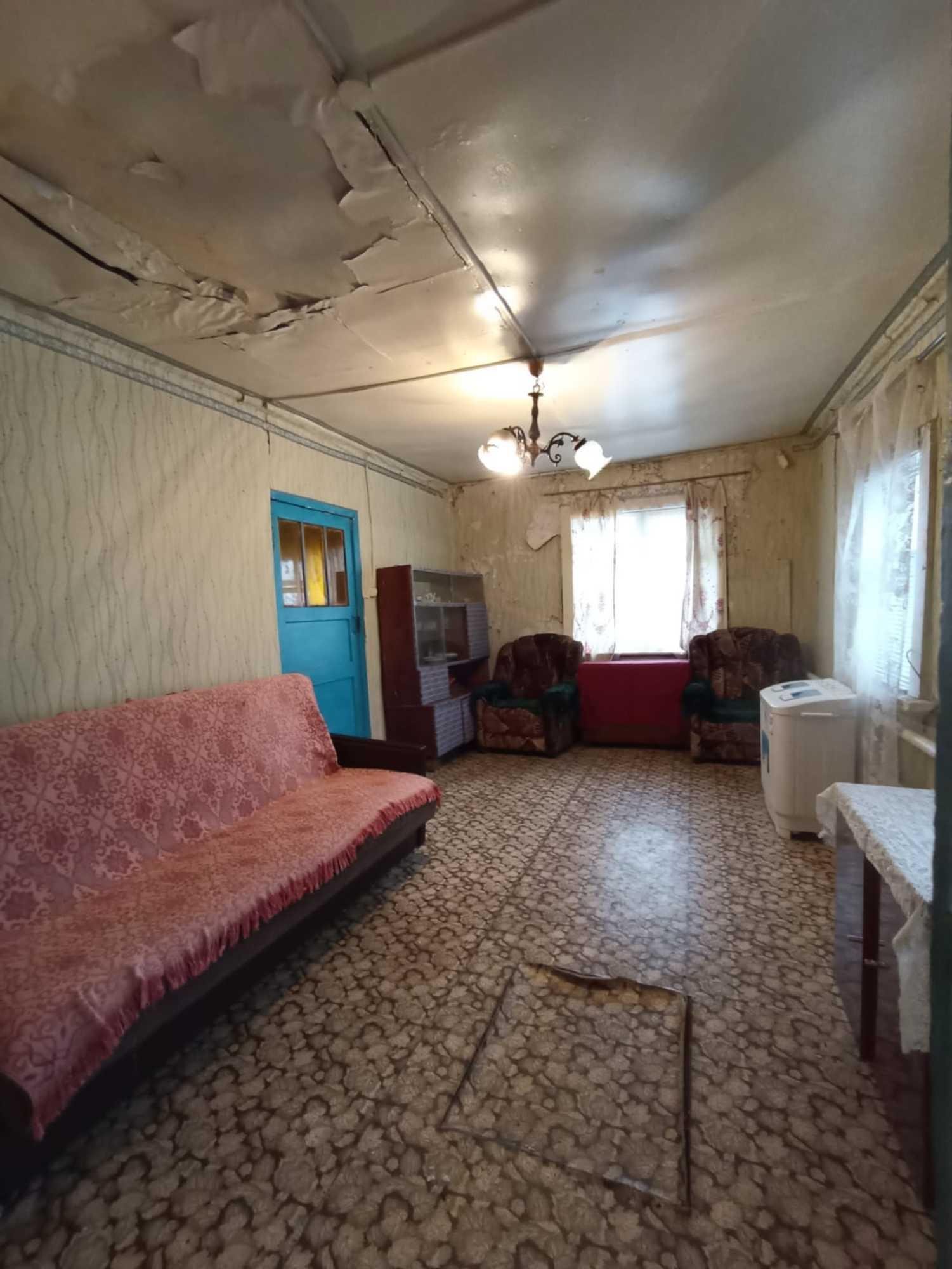 Купить дачу, дом, коттедж за 350 000 рублей на Центральная улица