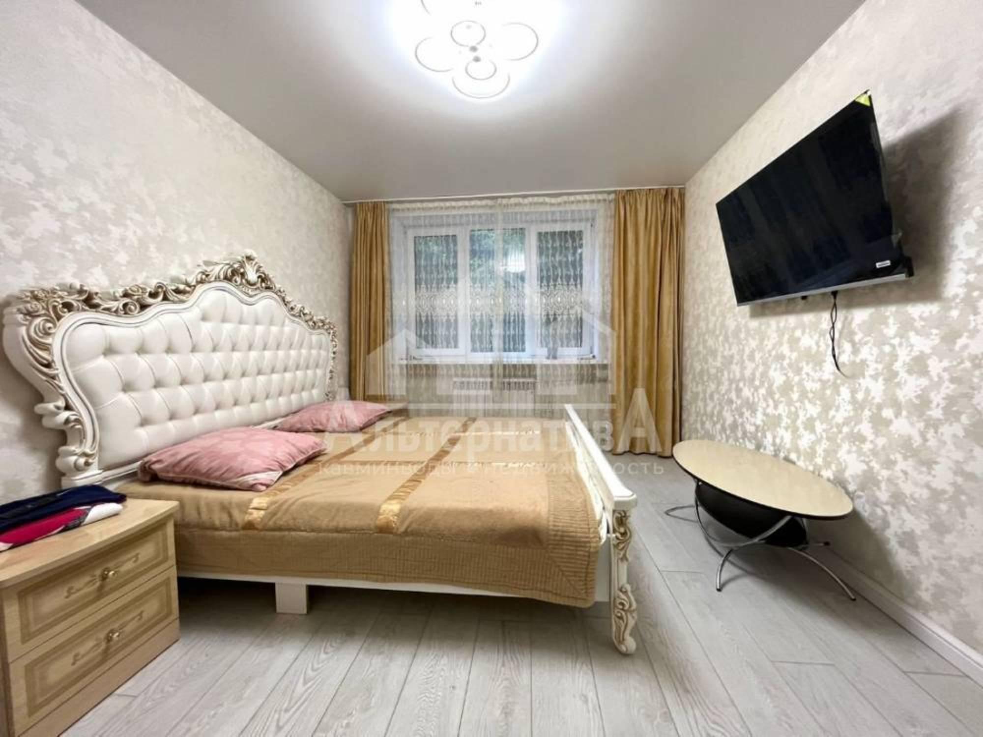 Купить квартиру за 12 200 000 рублей на 8 Марта ул.