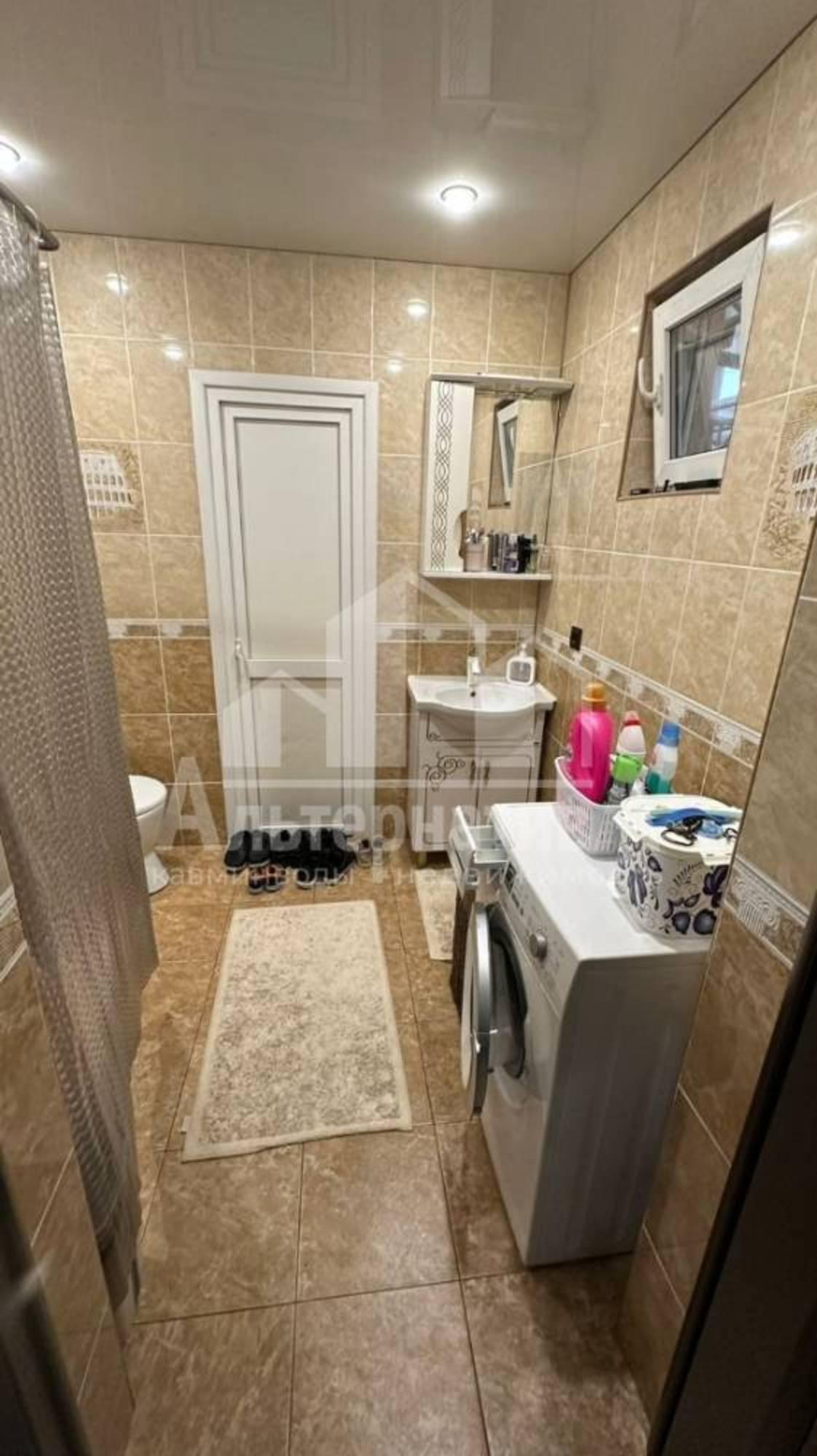 Купить дачу, дом, коттедж за 21 000 000 рублей на Одесская ул.