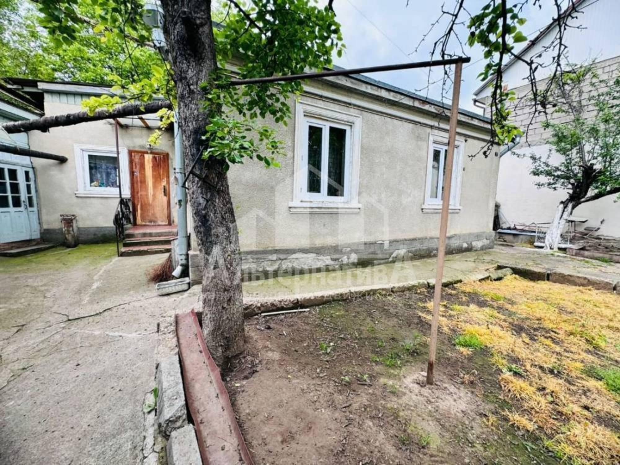 Купить дачу, дом, коттедж за 9 300 000 рублей на Южный пер.