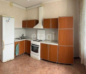 1-комн, 41.5кв м, этаж 1/4 Калинина, 20