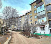 2-комн, 50кв м, этаж 4/5 Зеркальный пер.