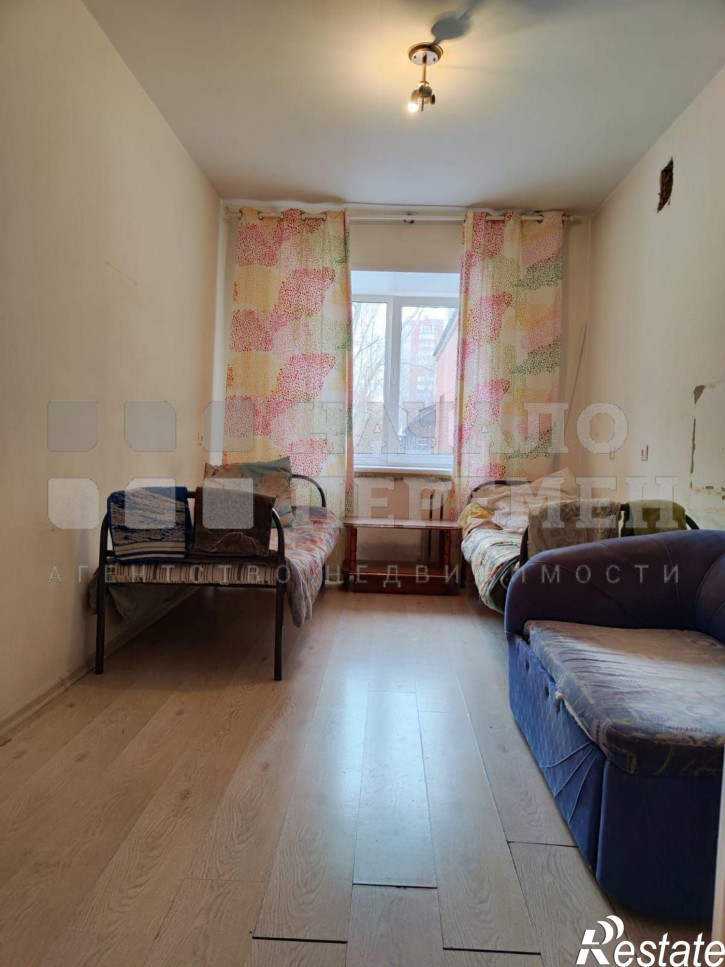 3-комн квартира Титова ул, 11/1