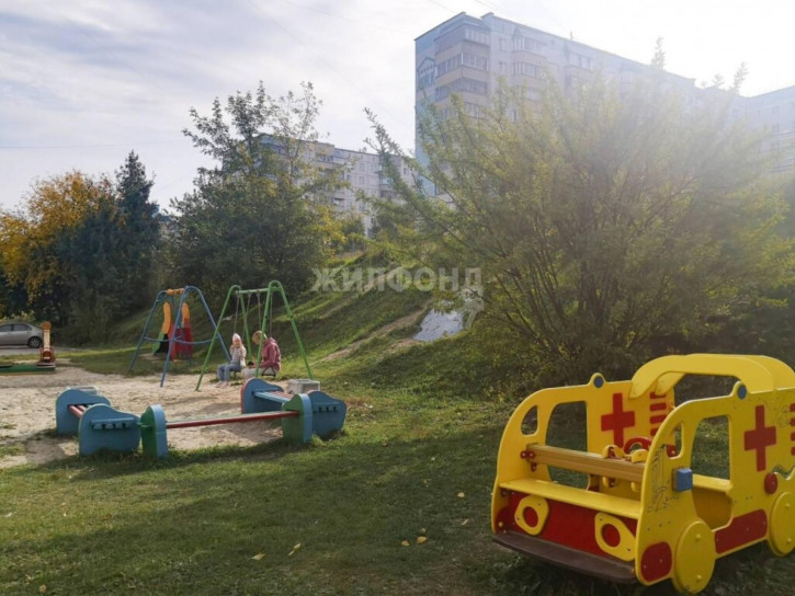 4-комн квартира Владимира Высоцкого, 5