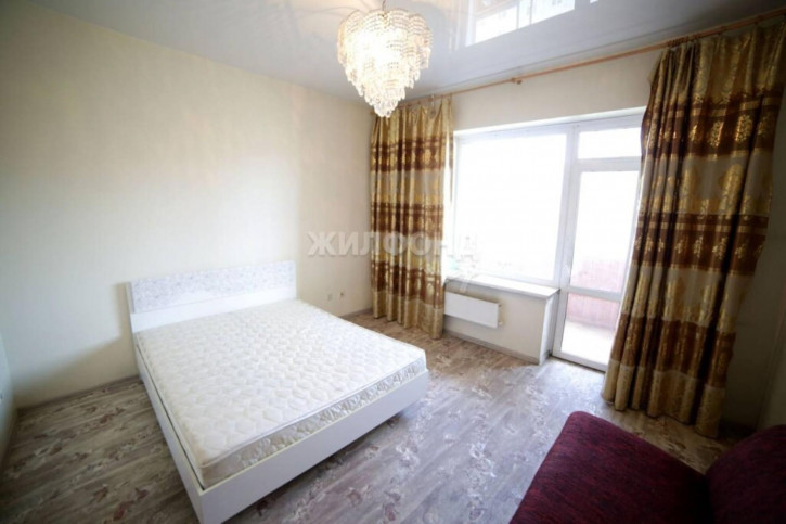 2-комн квартира Новосибирская, 10