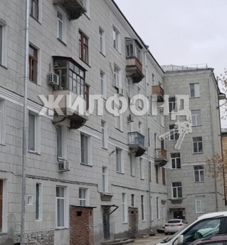 3-комн квартира проспект Дзержинского, 71