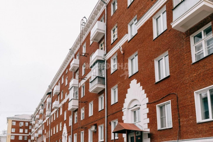 3-комн квартира Пархоменко, 4