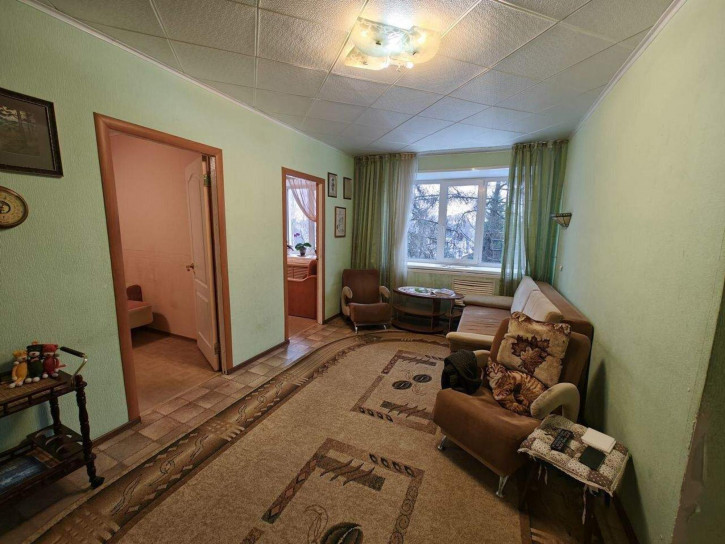 4-комн квартира Генерала Батова проспект, д.32
