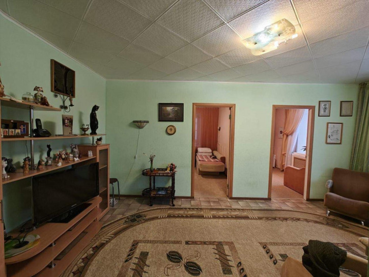 4-комн квартира Генерала Батова проспект, д.32