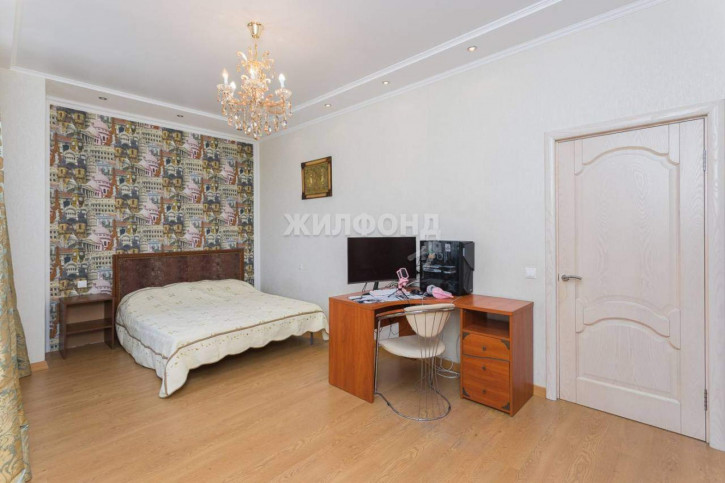 3-комн квартира Семьи Шамшиных улица, д.16