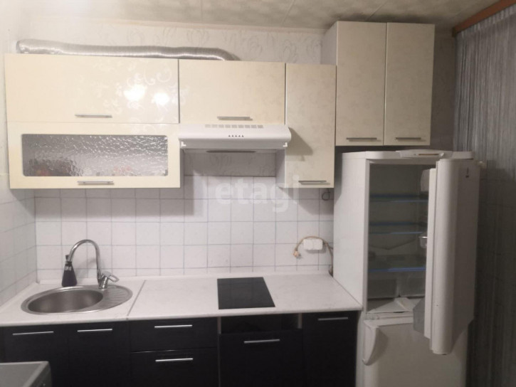 1-комн квартира Газовиков, 25