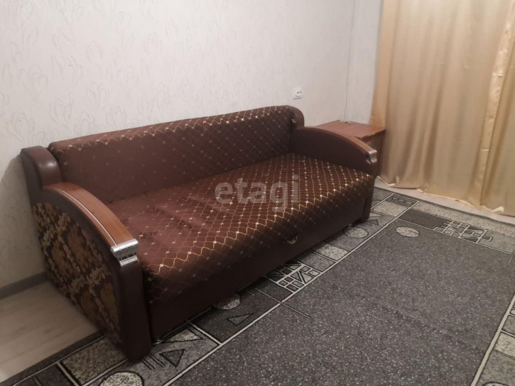 1-комн квартира Газовиков, 25